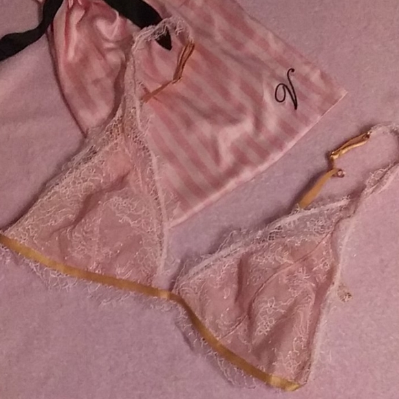 Victoria Secret Bundle (shorts sold ) - Picture 4 of 7